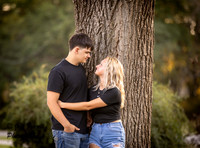 Kayle Smith and Anthony Everhart Engagement Shoot