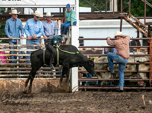 _35I4157