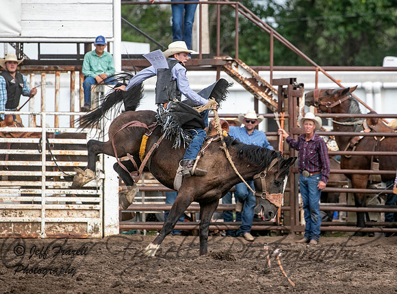 _35I4648