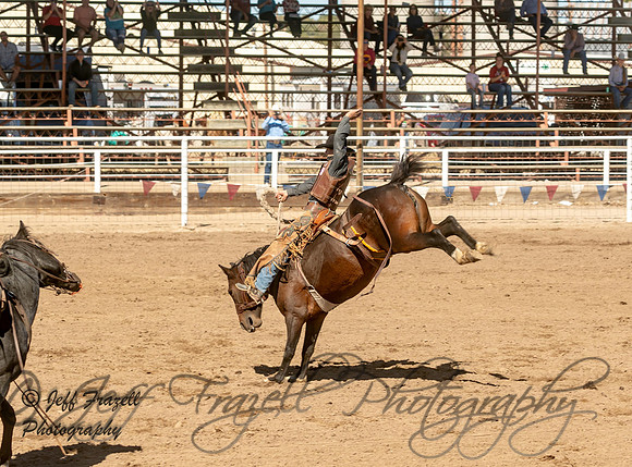_35I7825