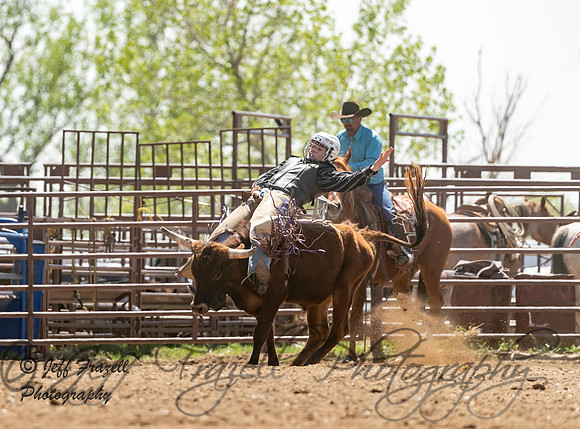 _E0I2035